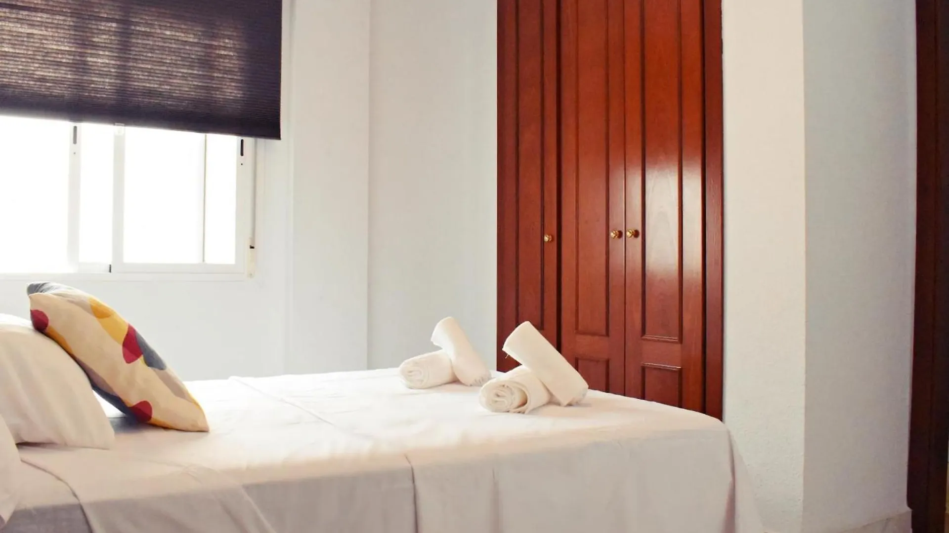 Fabuloso apartamento junto al Soho con parking privado Málaga