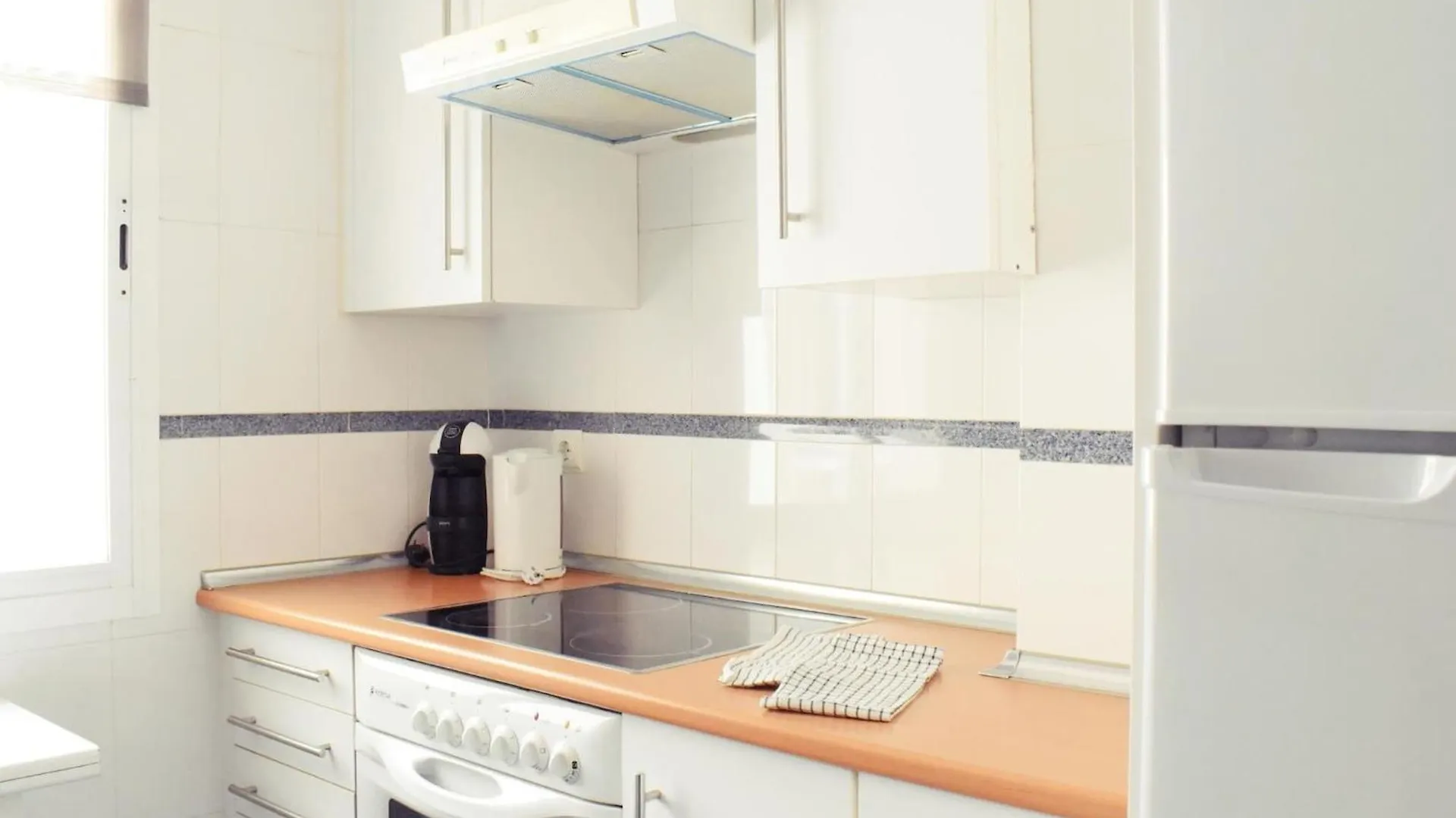 Fabuloso apartamento junto al Soho con parking privado Málaga