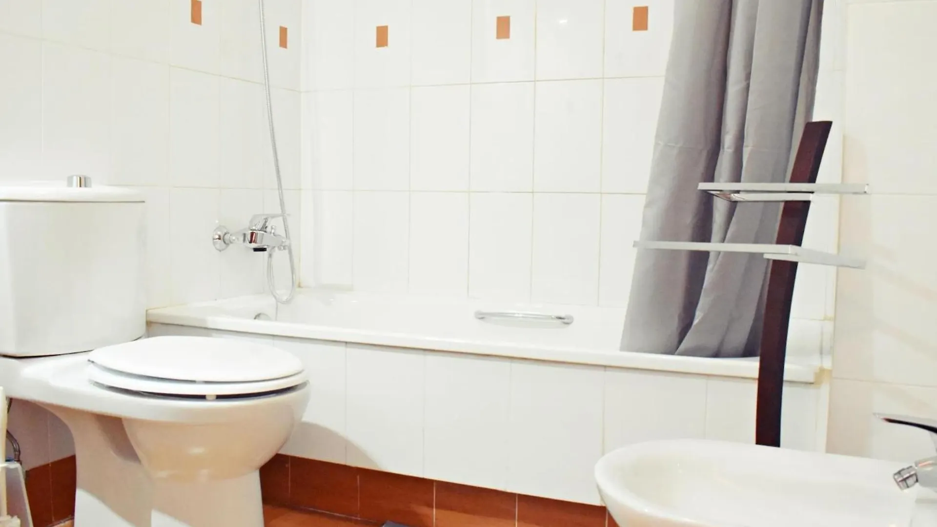 Fabuloso apartamento junto al Soho con parking privado Málaga